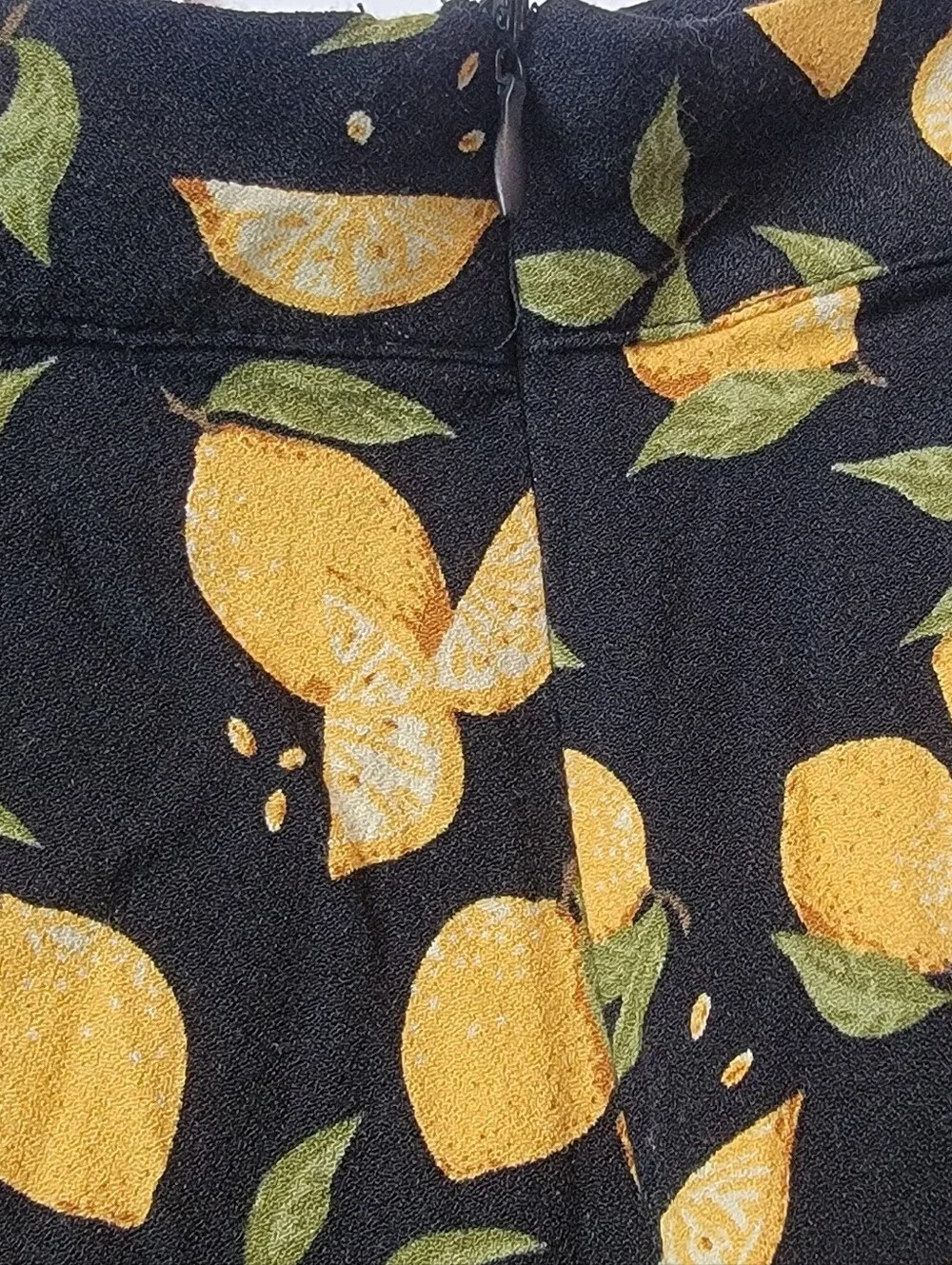 Philosophy Lemon Print A-Line Mini Summer Skirt Women's Size 4 Black Yellow